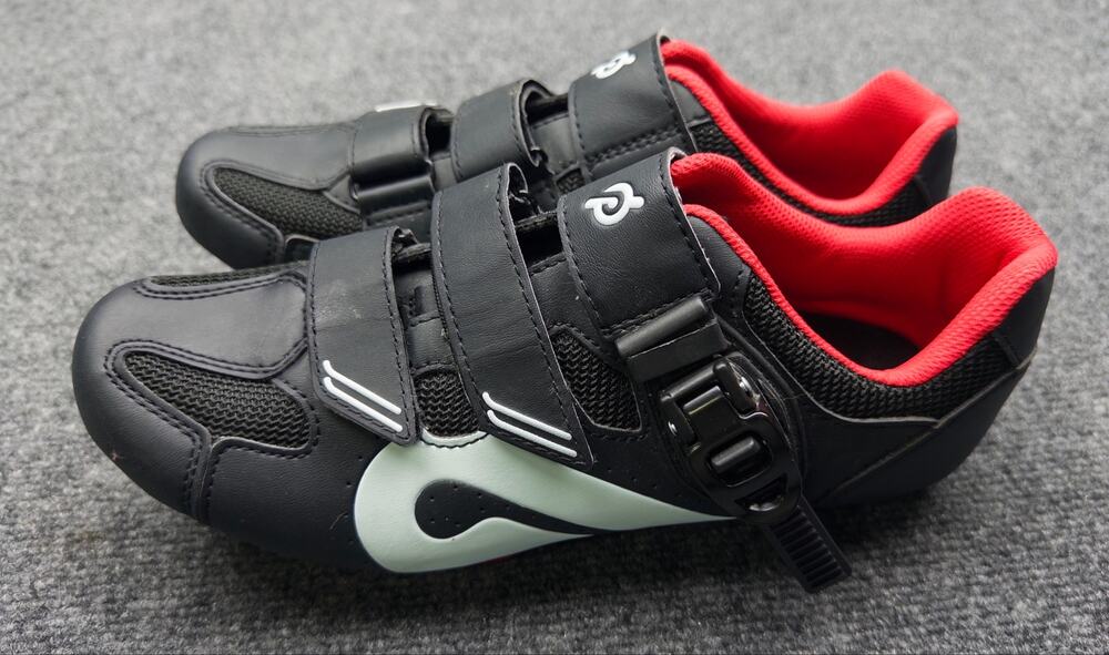 Peloton Cycling Shoes Size 41 / Men’s 8 / Women’s 9.5 - 10